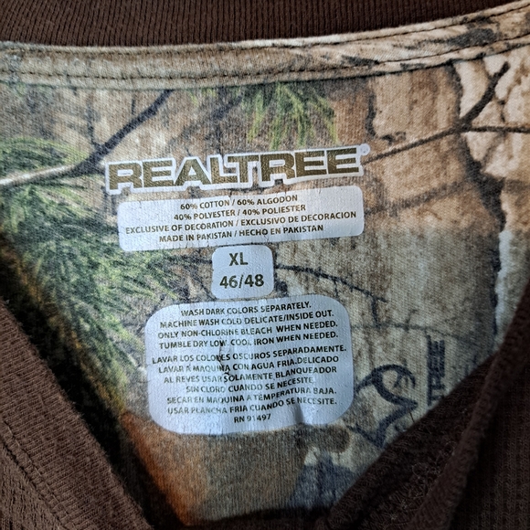Realtree long sleeve. Size XL (46/48) - Picture 2 of 3